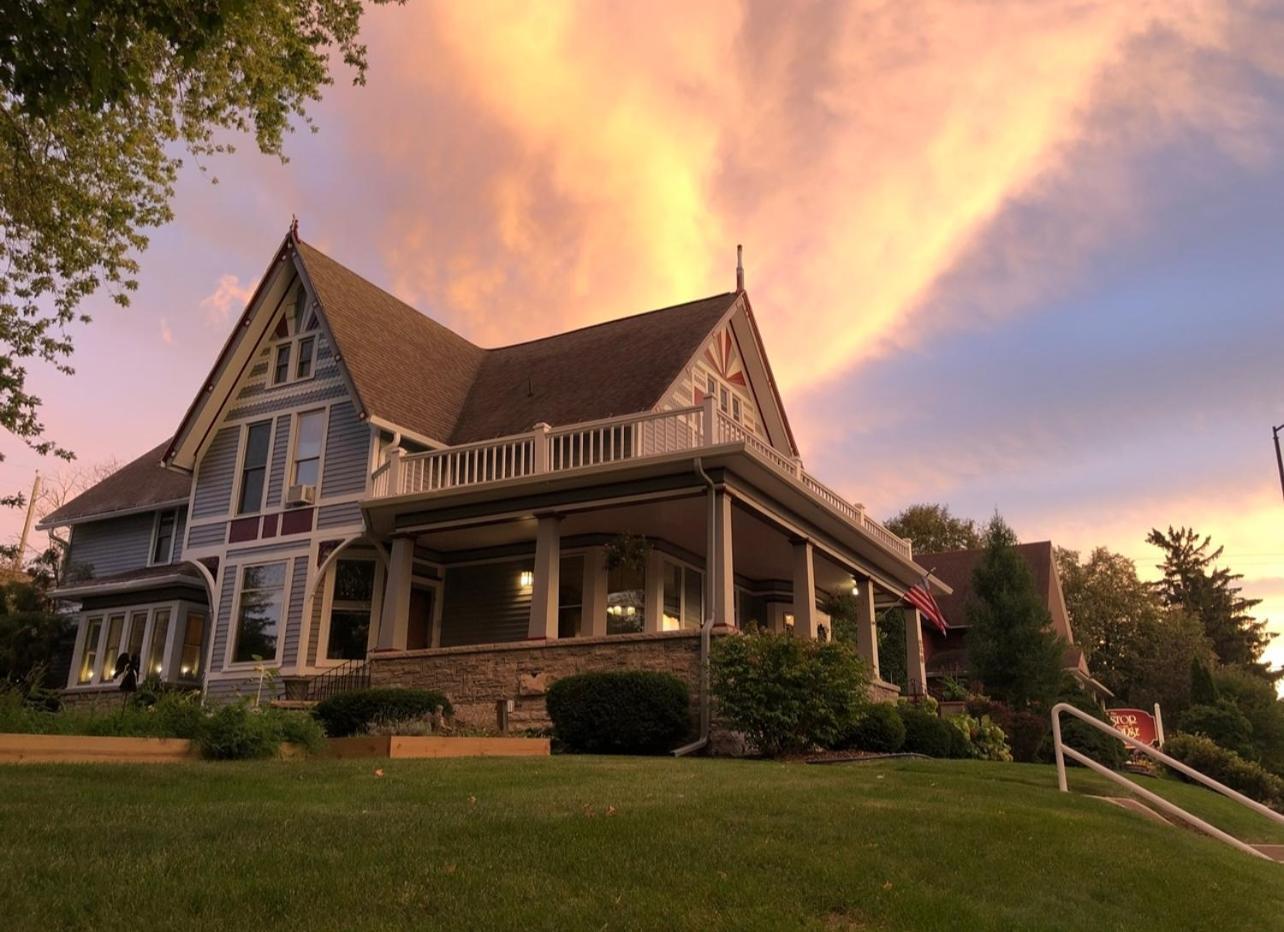 Astor House Bed & Breakfast Green Bay Eksteriør bilde
