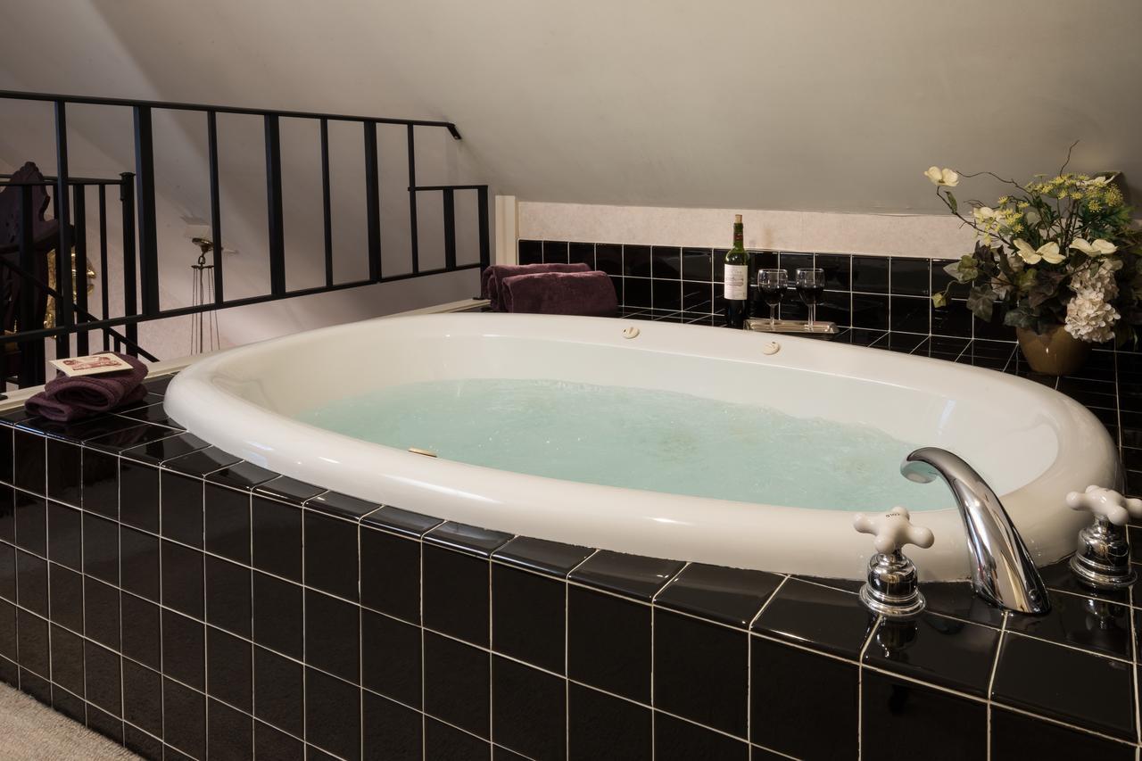 Astor House Bed & Breakfast Green Bay Eksteriør bilde