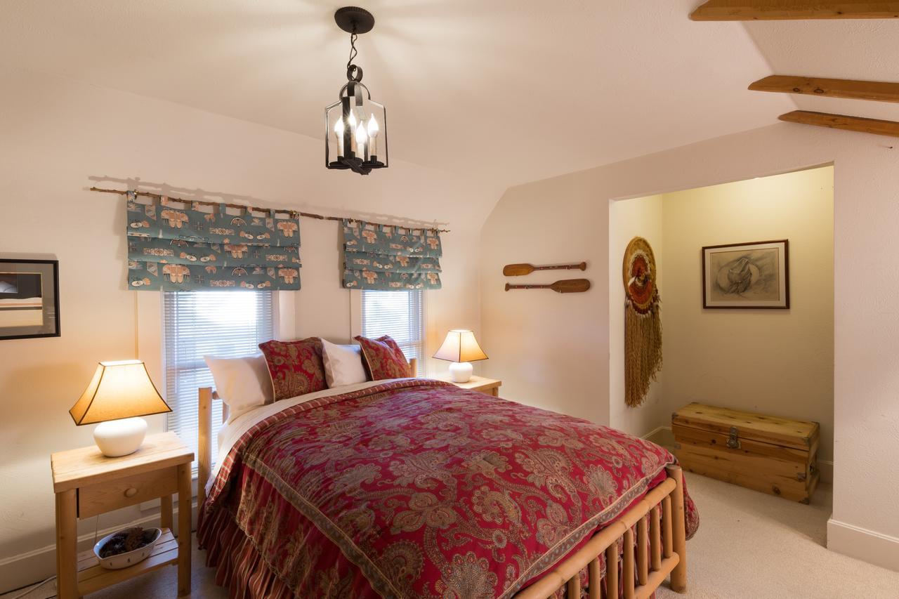 Astor House Bed & Breakfast Green Bay Eksteriør bilde